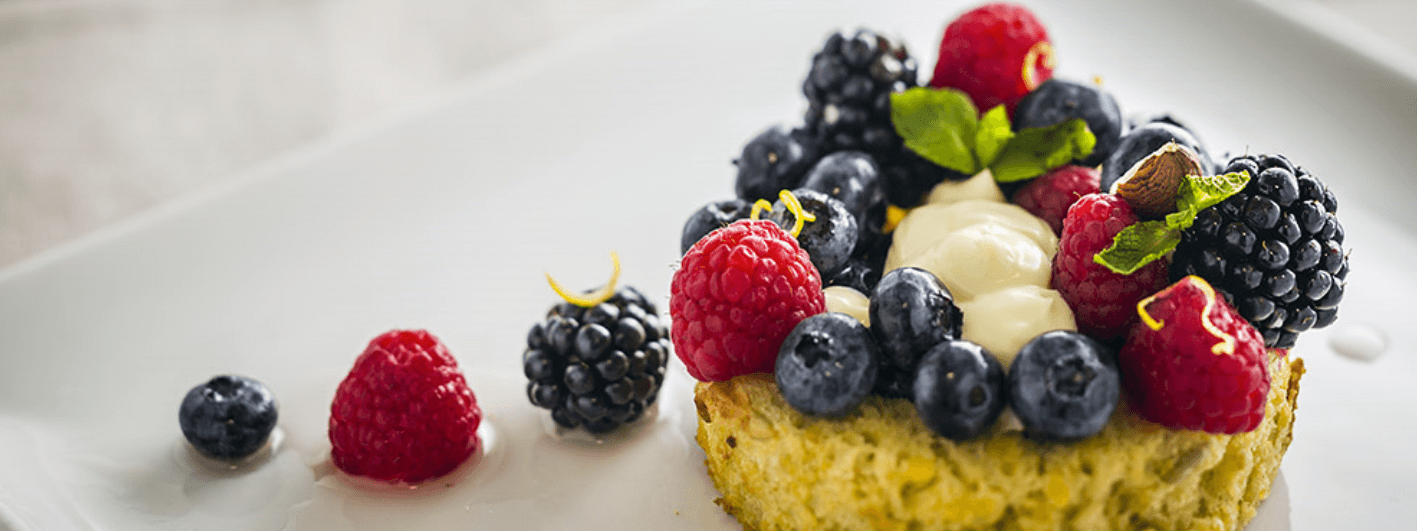 Tartine sucrée aux fruits des bois et Maredsous® Double Crème